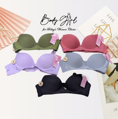 Body Girl Grey Lace Detail Push-Up Bra – Elegant & Supportive Everyday Lingerie✨ Elevate your lingerie collection with the Body Girl Grey Lace Detail Push-Up Bra, designed to give a flattering lift, elegant coverage, and unmatched comfort. Its sophisticated grey tone pairs perfectly with delicate lace, creating a timeless and feminine look.  🌿 Elegant Design Meets Comfort  Chic grey shade that blends beautifully under most outfits 👚  Molded push-up cups for a natural lift and defined shape  Elegant lace d