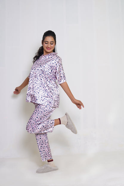 Body Girl Elegant 2-Piece Printed Pajama Shirt Set – Comfortable & Stylish Sleepwear