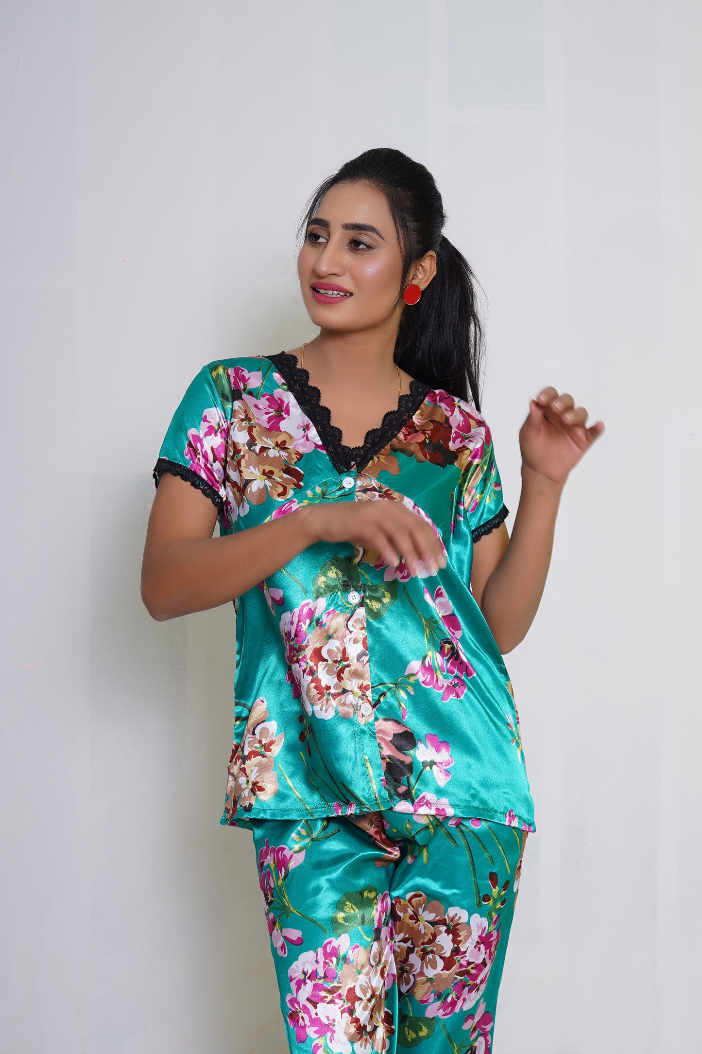 Title: Elegant Sky Green Floral Print Pajama Set – 2-Piece Loungewear